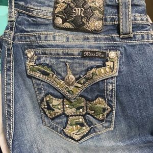 COPY - Miss Me Signature Skinny Jeans Camo Back Pockets